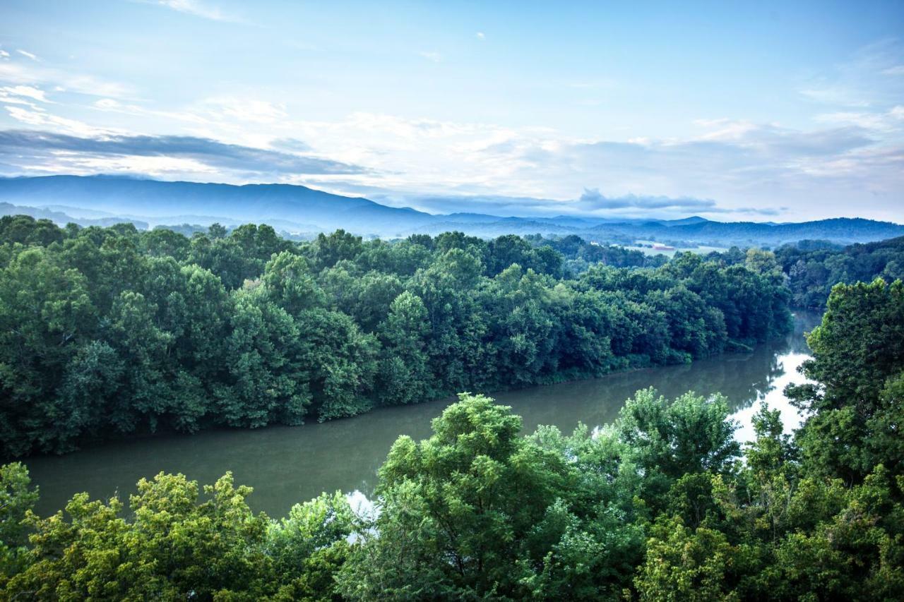 Nolichuckey Bluffs Bed & Breakfast Cabins Greeneville Exteriör bild